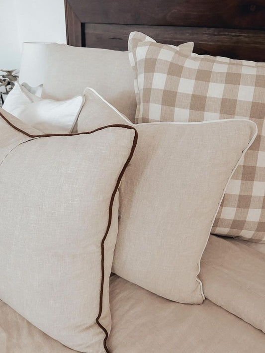The Art of Choosing the Perfect Linen Cushion Covers for Every Room