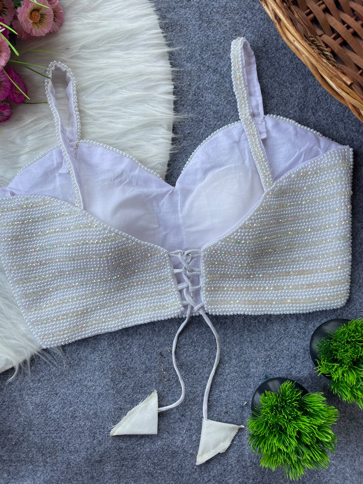 Pearl Spaghetti blouse