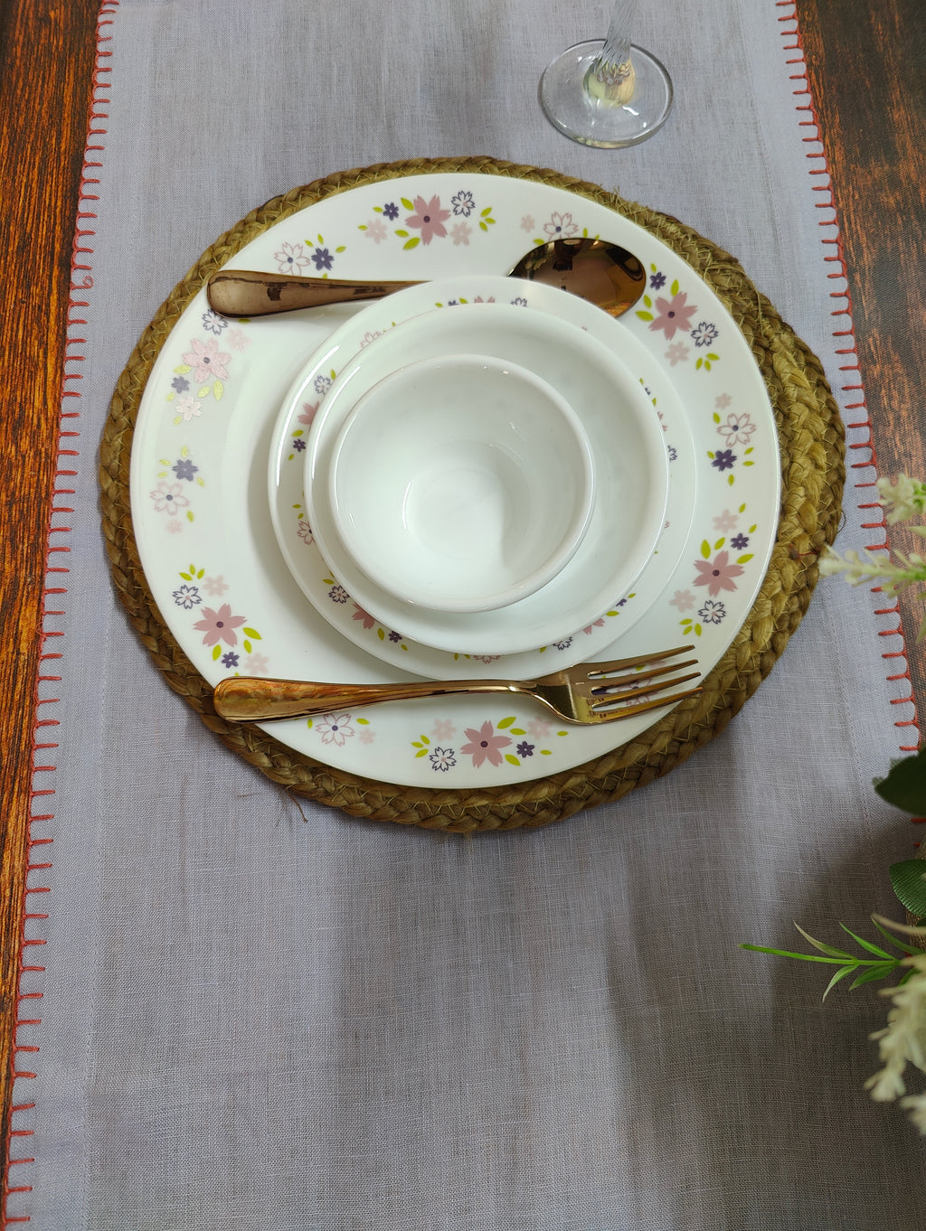 Lavender Embroidered Linen Table Linen Set – Runner, Napkins & Placemats