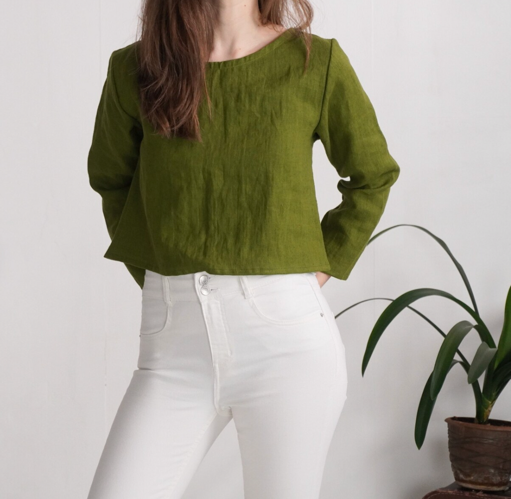 Forest Green Linen Long Sleeve Crop Top – Crew Neck