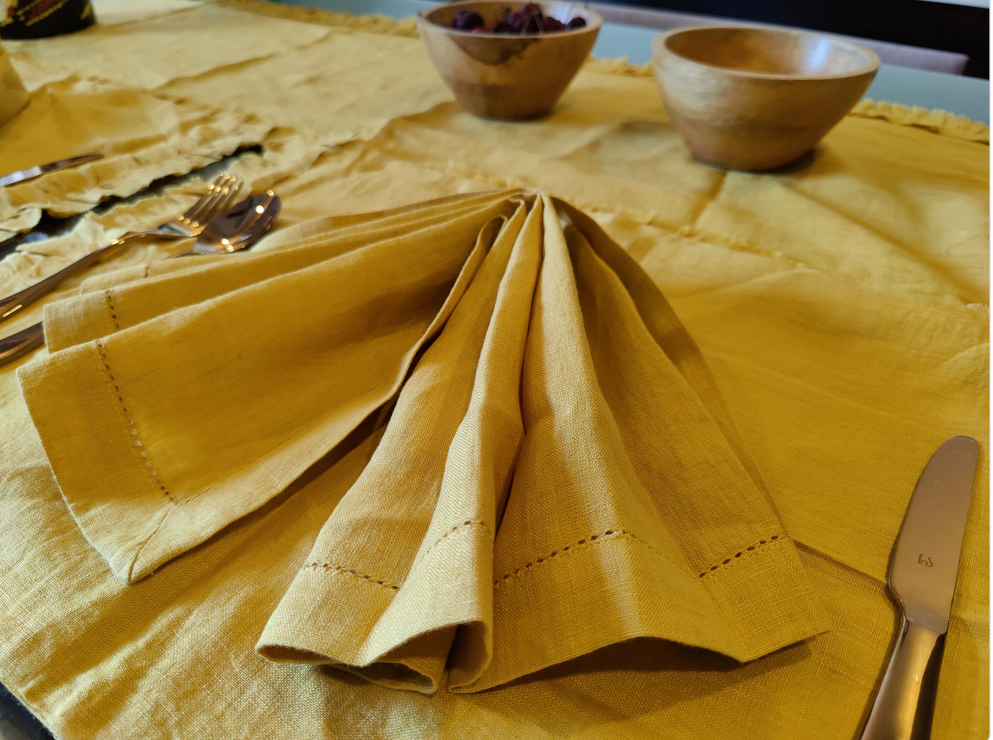 Mustard Linen Table Runner (1), Yellow Ruffled Runner, Dining Linen, 100% Pure European Linen Table Runner