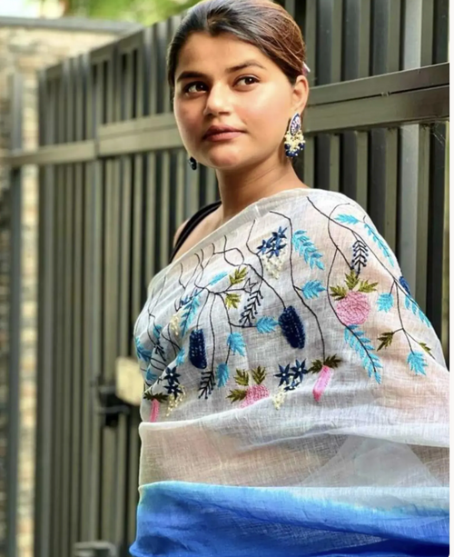 Blue & White Hand Embroidered Lightweight Linen Saree – French Knot Floral Work