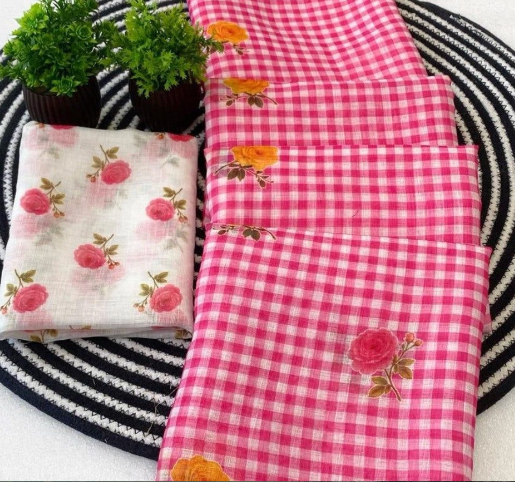 Pink digital checks floral linen saree with tassels