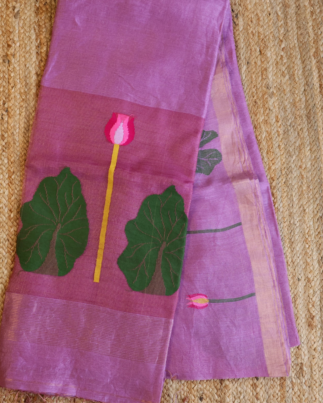 Pink jamdani weave lotus motif lightweight linen silk saree