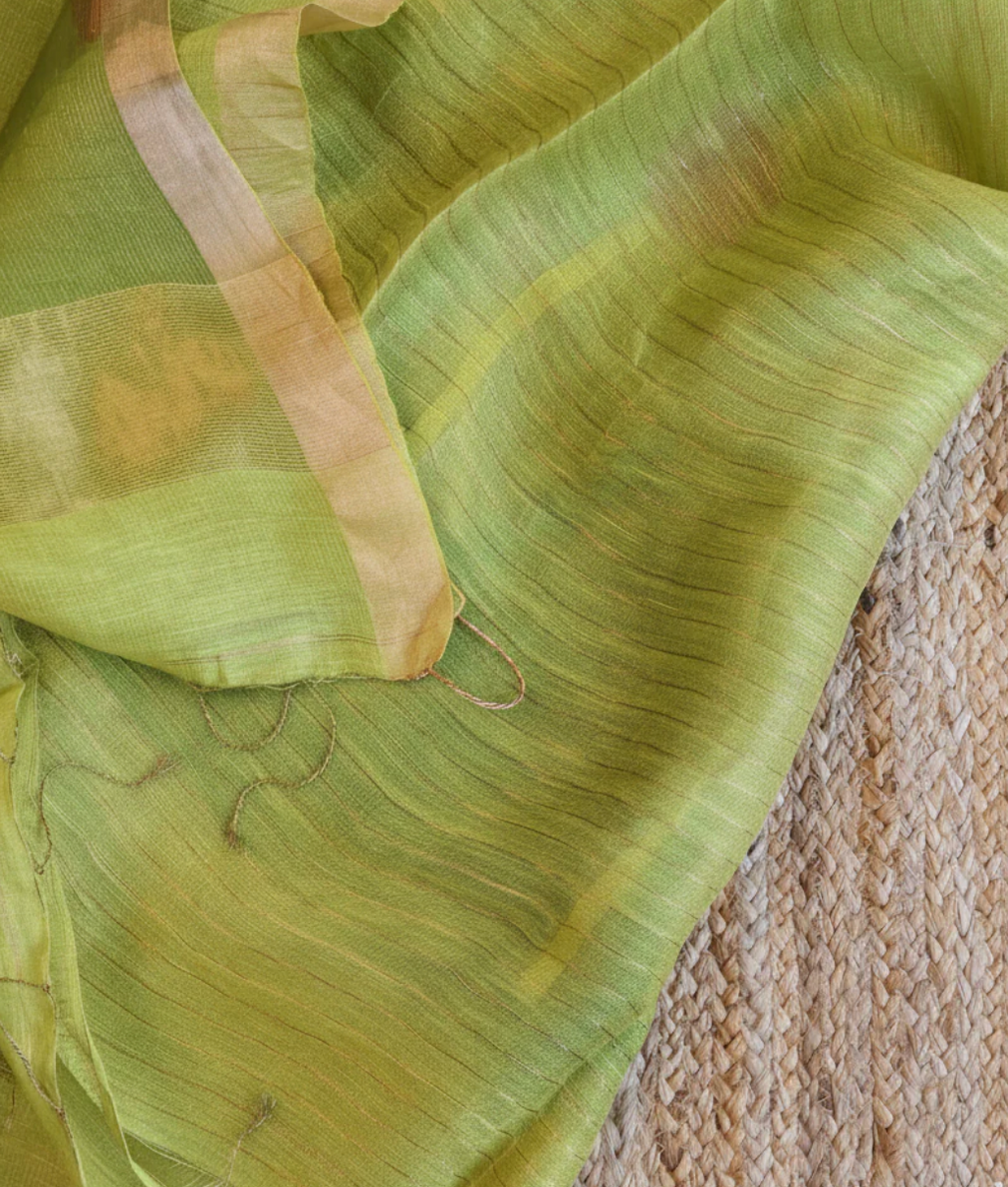 Green jamdani weave linen silk saree full length view
