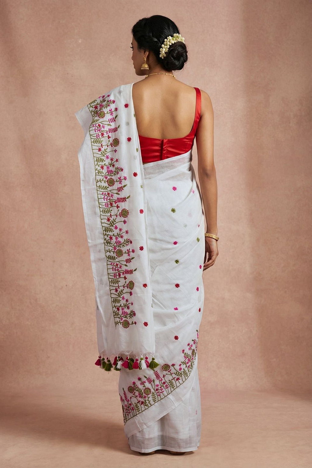 saree with blouse backopen