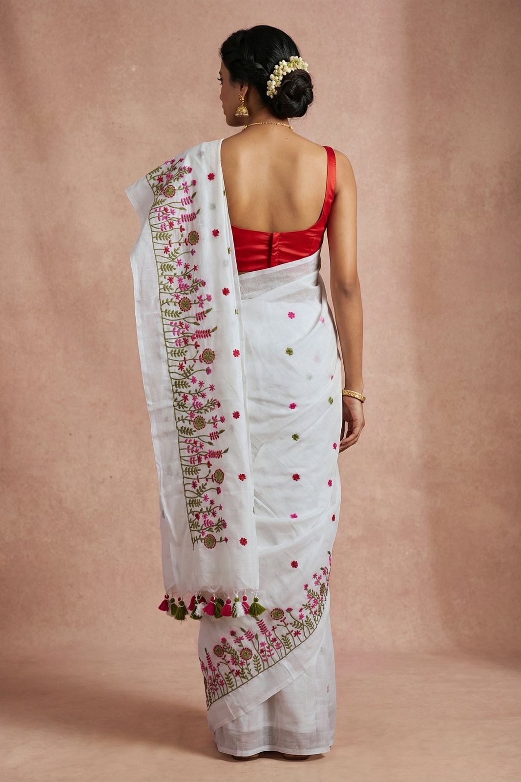 saree with blouse backopen