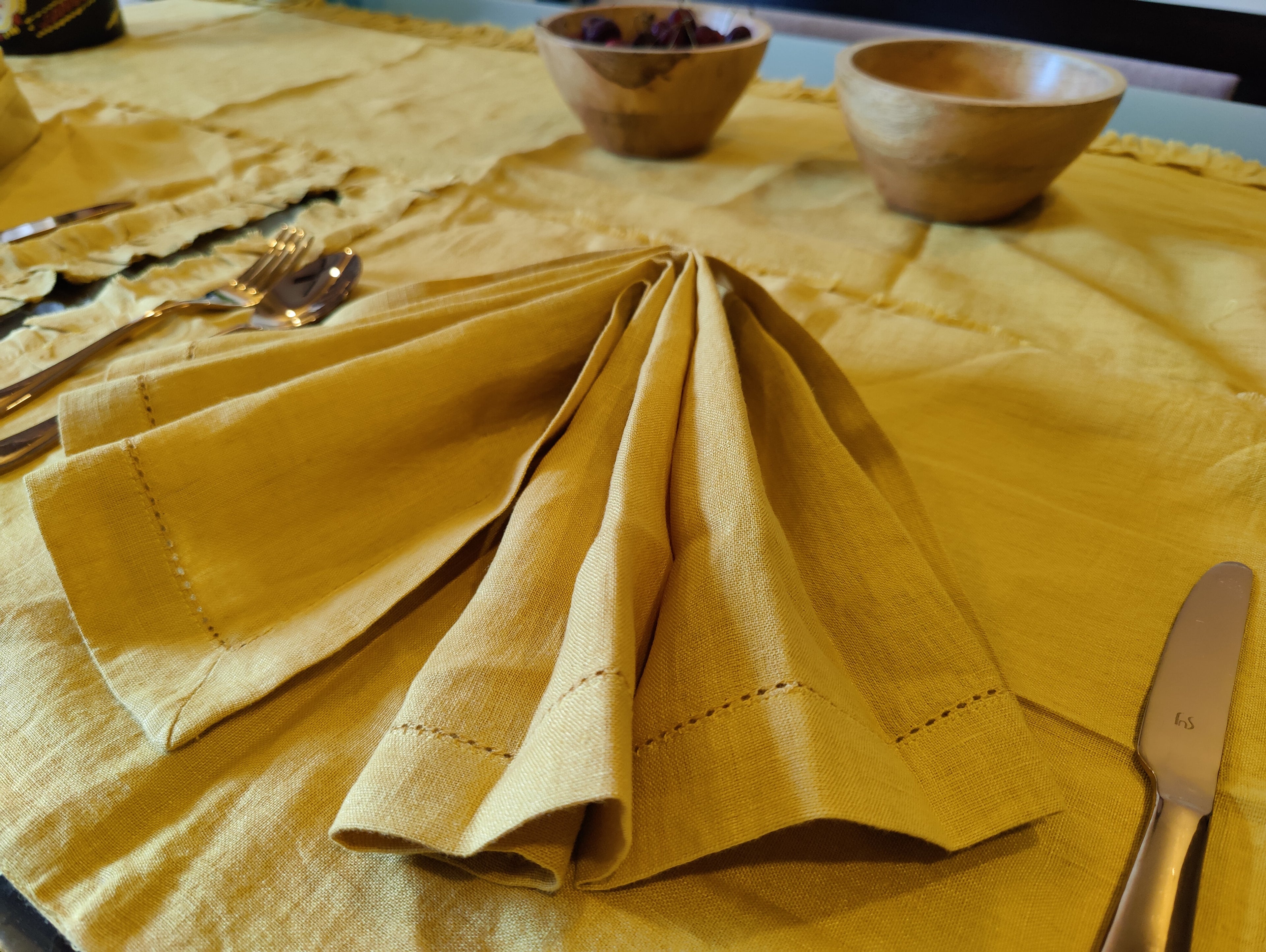 Mustard Yellow Ruffled Linen Dining Set – Runner, Napkins & Placemats
