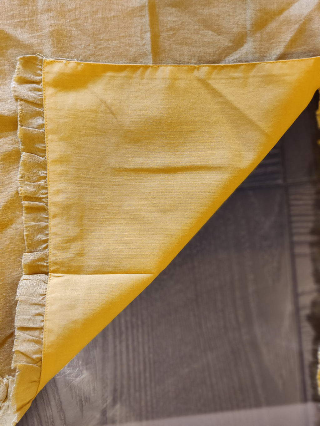 Mustard Yellow Ruffled Linen Dining Set – Runner, Napkins & Placemats