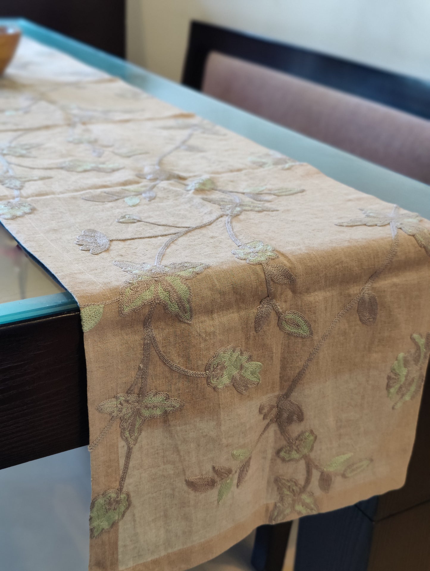 Linen Table Runner (1) / Natural Embroidered  / Dining Linen / Chain Stitched Pattern / Rustic style / 100% Pure European Linen Table Runner