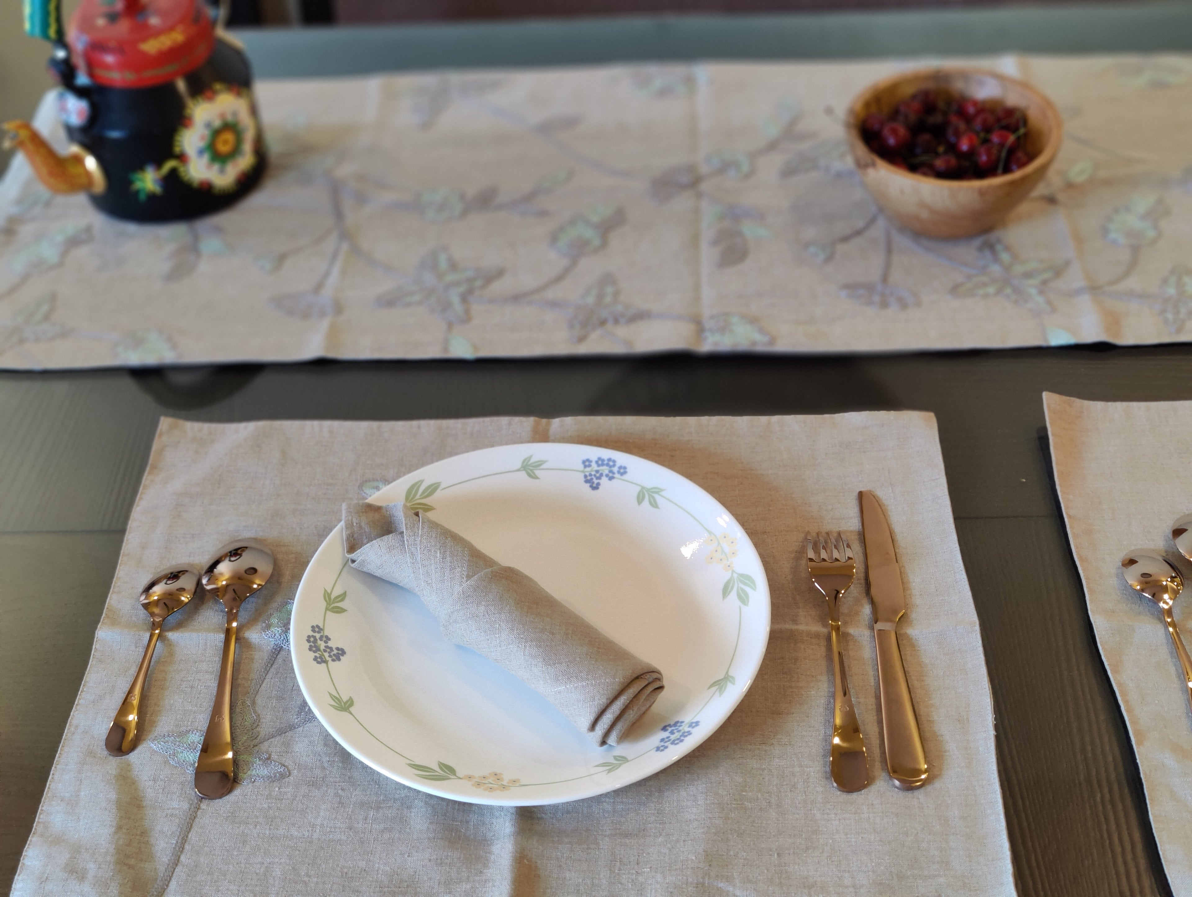 Natural Linen Dining Set – Runner, Napkins & Placemats