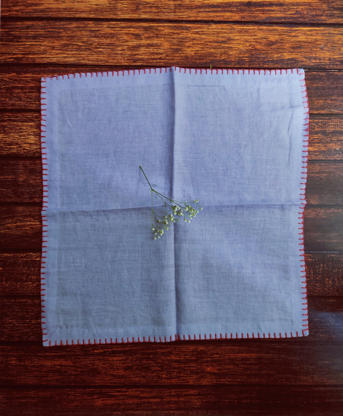 Linen Table Napkin Set of 2 / Lavender Hand Embroidered Linen / Dining Linen / 100% Pure European Linen Table Napkins