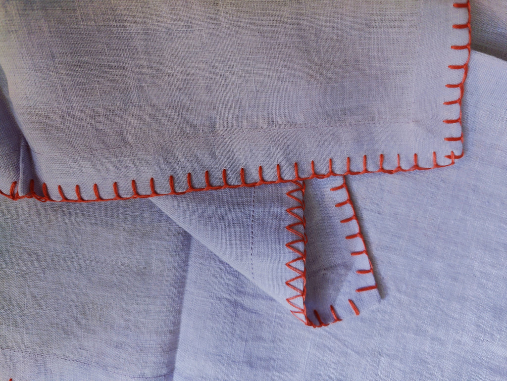 Linen Table Napkin Set of 2 / Lavender Hand Embroidered Linen / Dining Linen / 100% Pure European Linen Table Napkins