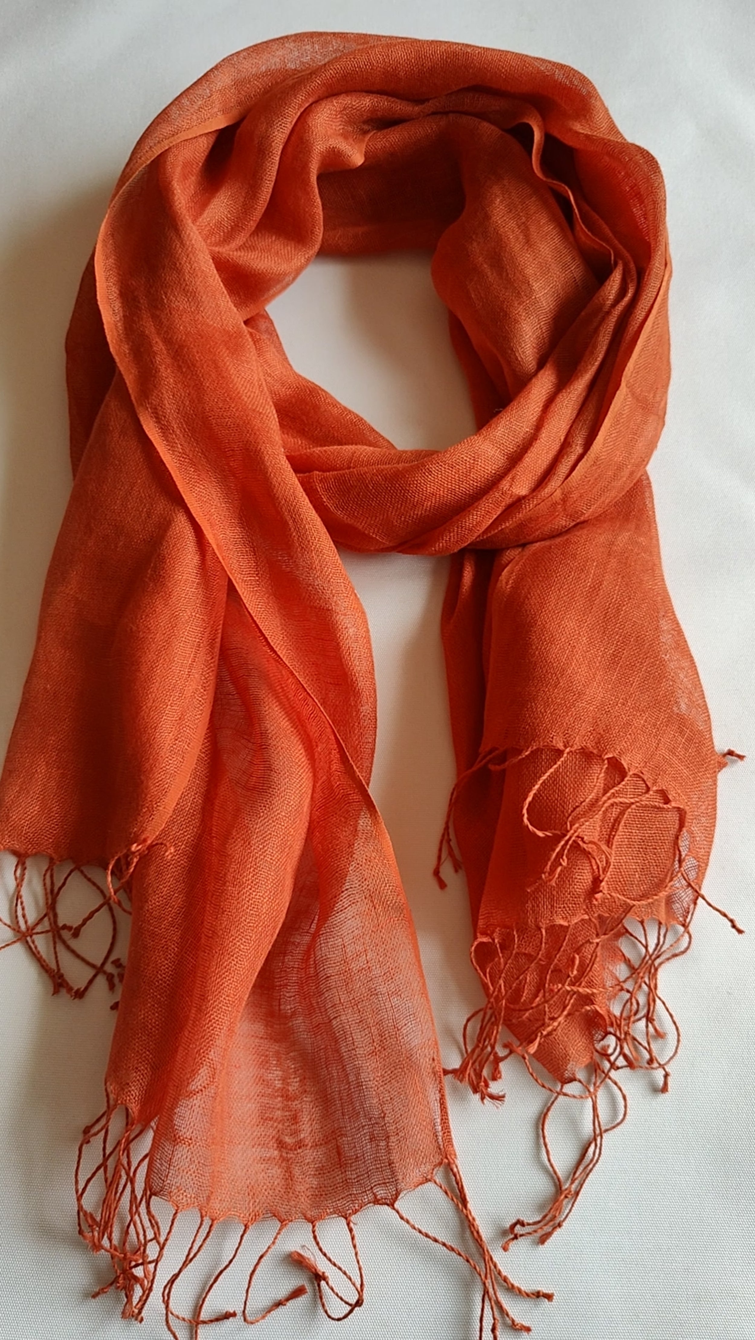 Pure Linen Scarf – Solid Colors | Soft Everyday Wrap