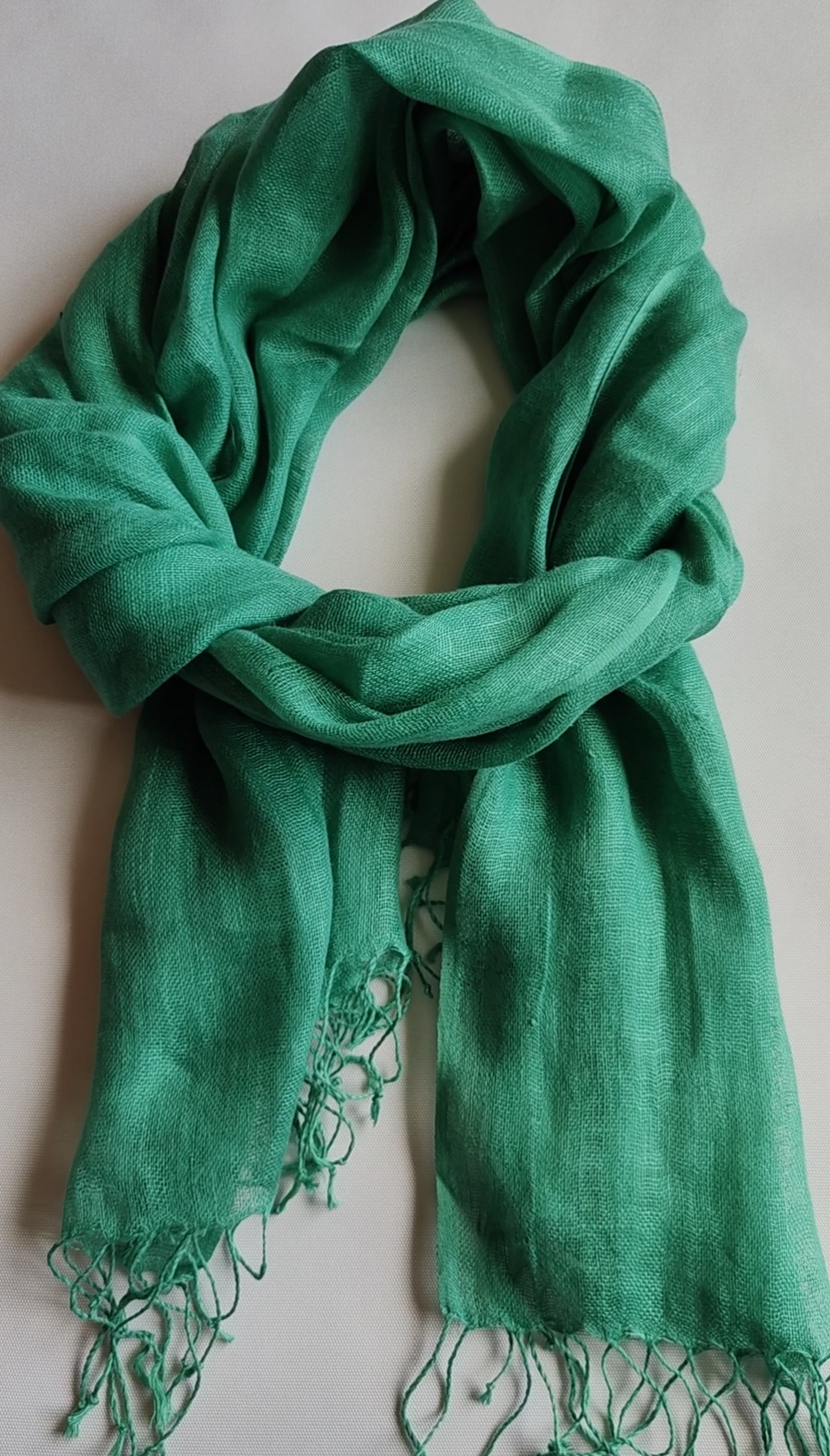 Pure Linen Scarf – Solid Colors | Soft Everyday Wrap