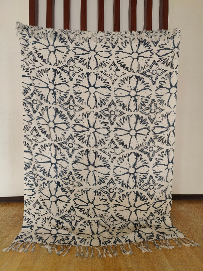 WHITE LINEN COUCH Cover,  %100 Linen Sofa Coverlet, Bedspread King, Extra Large Couch Cover